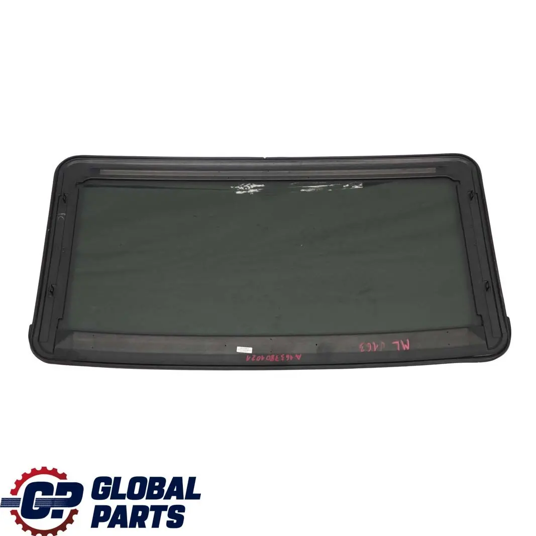 Techo corredizo Techo solar Ventana Panel De vidrio AS3 para Mercedes W163 con número de pieza A1637801021 Mercedes W163 Techo corredizo Techo solar Ventana Panel De vidrio AS3 - SKU A1637801021 - Número de pieza A1637801021