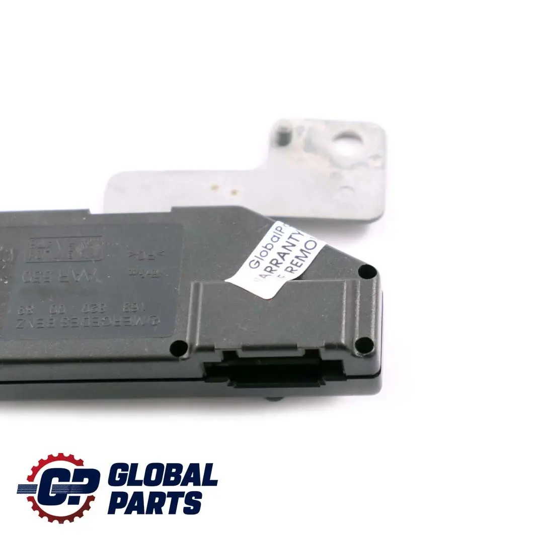 Mercedes-Benz Clase M ML W163 Antena De radio Amplificador para con número de pieza A1638200089 Mercedes-Benz Clase M ML W163 Antena De radio Amplificador - SKU A1638200089 - Número de pieza A1638200089