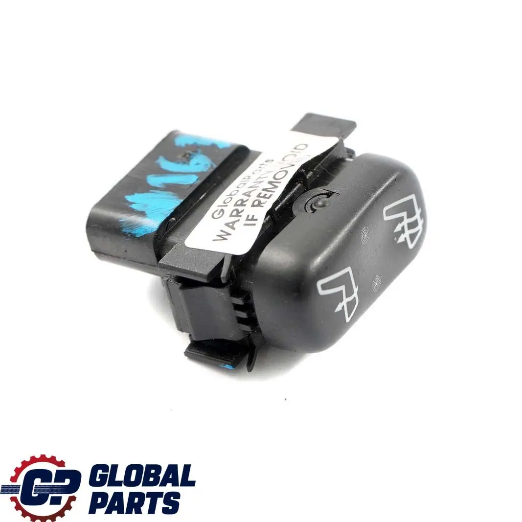 Boton Interruptor Calefaccion Del Asiento Delantero para Mercedes W163 con número de pieza A1638200210 Mercedes W163 Boton Interruptor Calefaccion Del Asiento Delantero - SKU A1638200210 - Número de pieza A1638200210
