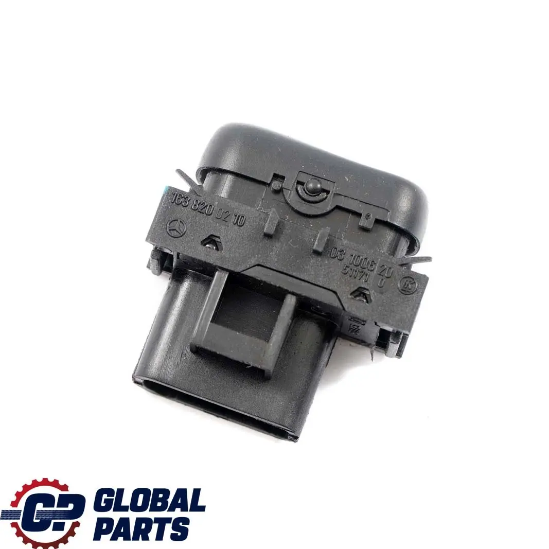 Mercedes W163 Boton Interruptor Calefaccion Del Asiento Delantero - SKU A1638200210 - Número de pieza A1638200210