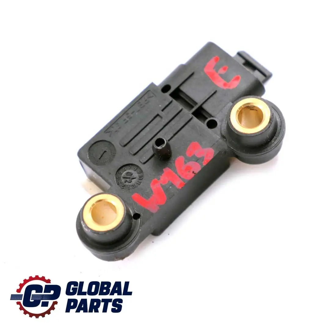 Mercedes-Benz M-Klasse ML W163 Crashsensor für mit Teilenummer A1638200226 Mercedes-Benz M-Klasse ML W163 Crashsensor - SKU A1638200226 - Teilenummer A1638200226