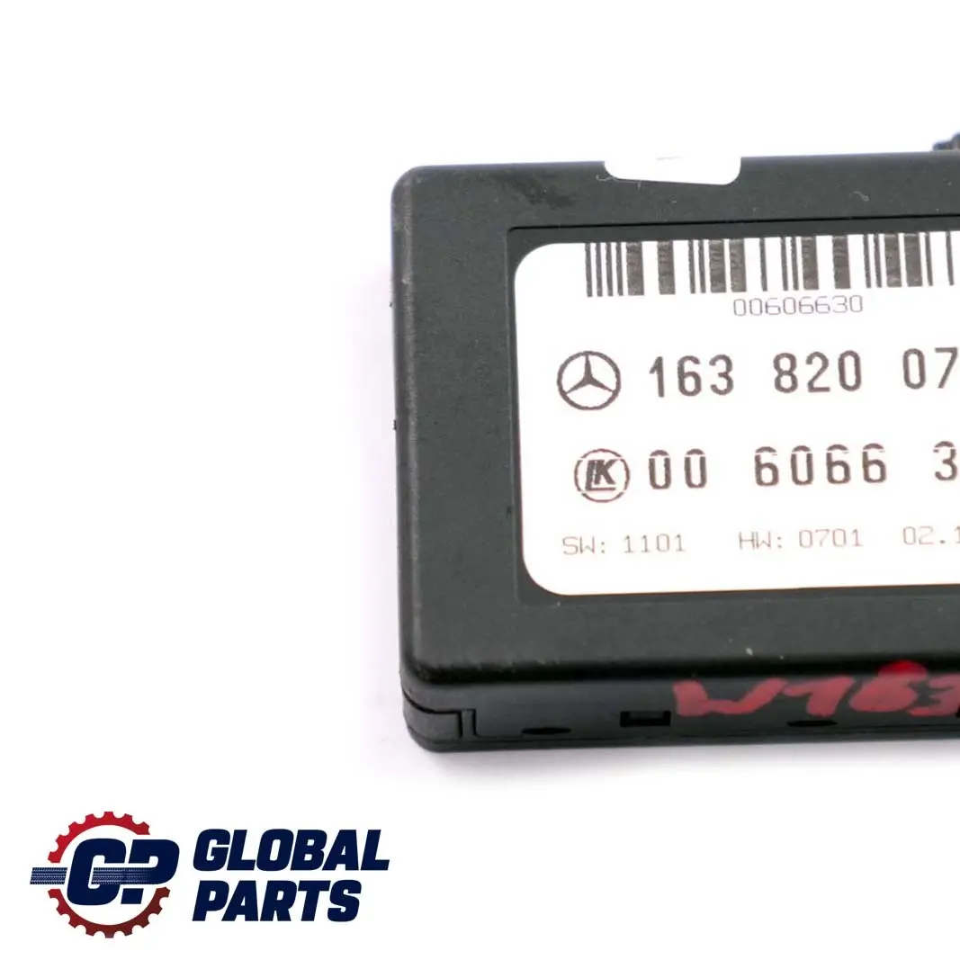 Mercedes ML W163 Module Capteur de lumière de pluie pour pare-brise - SKU A1638200726 - Numéro de pièce A1638200726