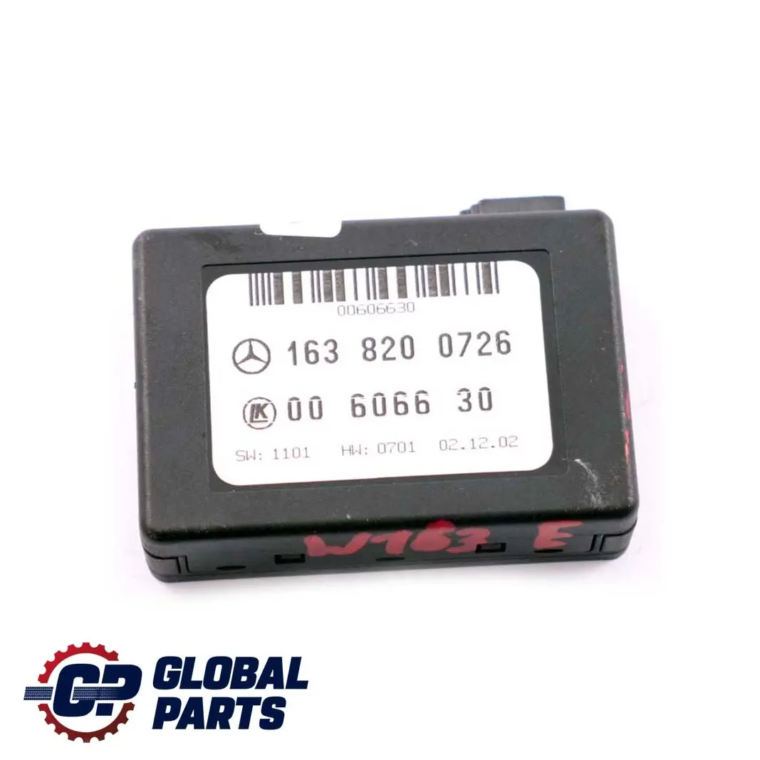 Modulo sensore luce pioggia parabrezza per Mercedes ML W163 con numero di parte A1638200726 Mercedes ML W163 Modulo sensore luce pioggia parabrezza - SKU A1638200726 - Numero di parte A1638200726