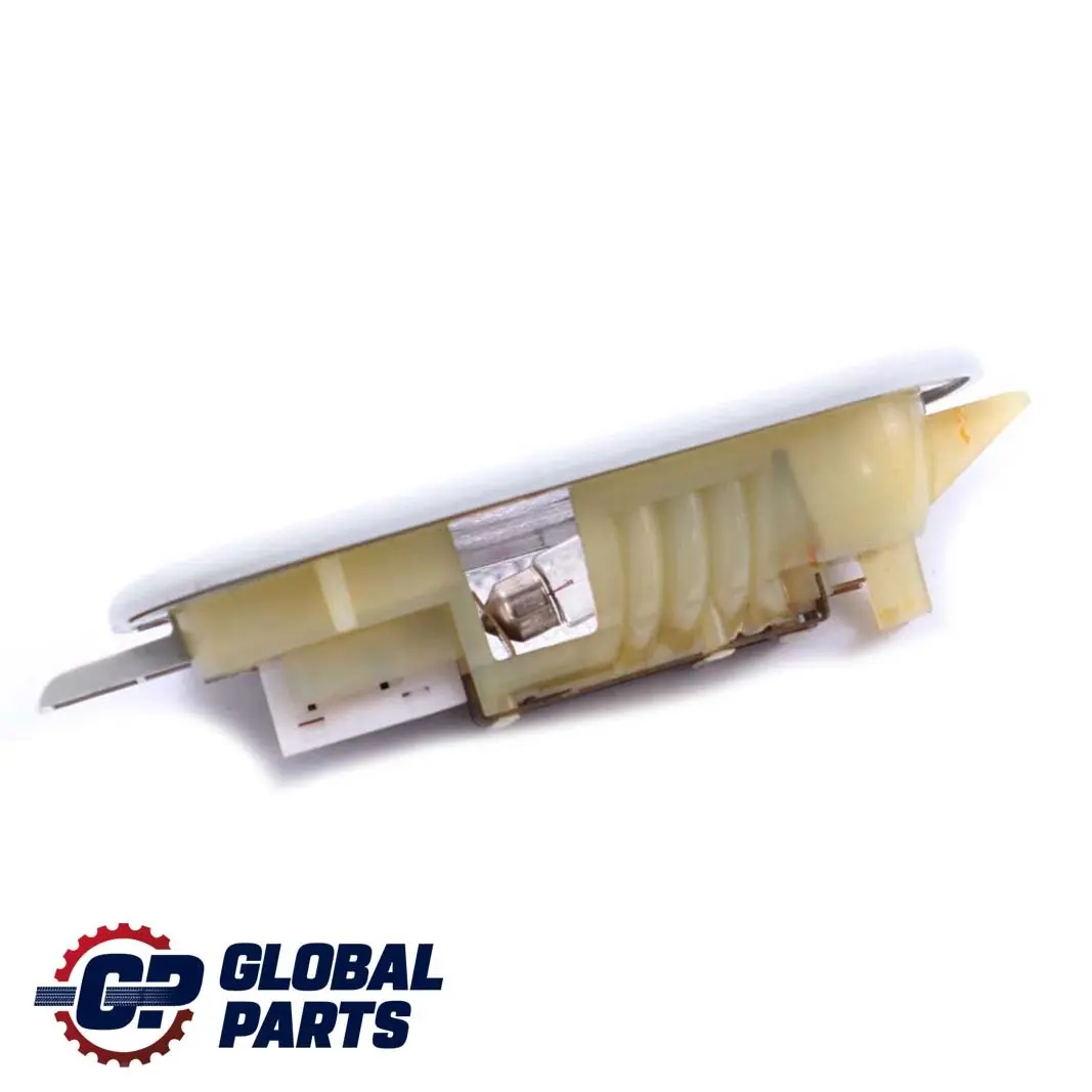  Mercedes-benz M ML W163 Eclairage Interieur Lampe eclairage A Gauche Gris - SKU A1638201523 - Numéro de pièce A1638201523
