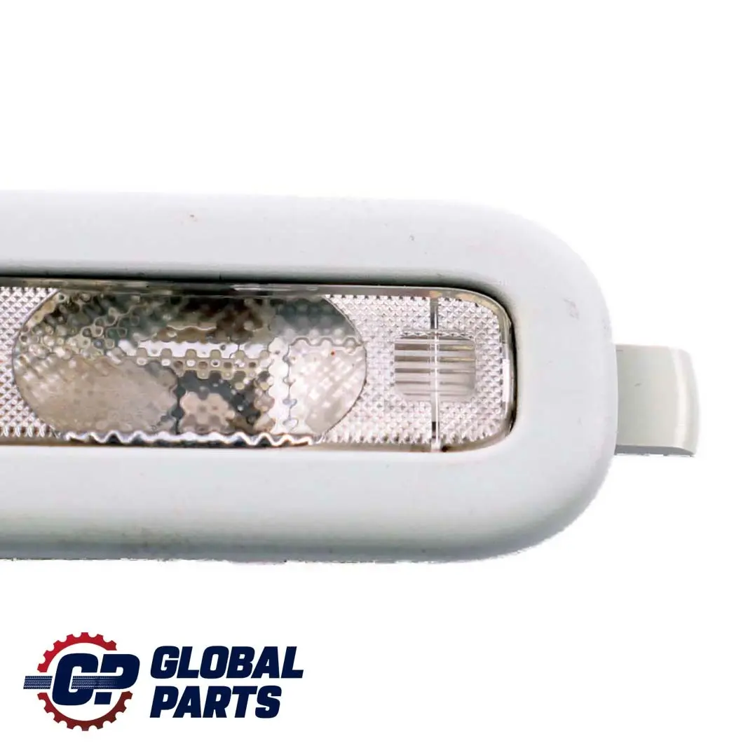 Mercedes-Benz Clase M ML W163 Luz Interior Trasera Techo Derecha para con número de pieza A1638201623 Mercedes-Benz Clase M ML W163 Luz Interior Trasera Techo Derecha - SKU A1638201623 - Número de pieza A1638201623