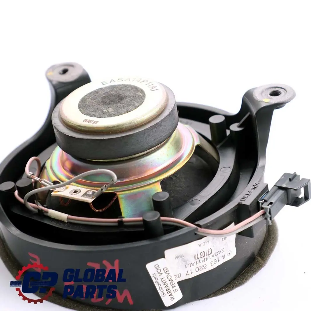 Mercedes-Benz Clase ML W163 Rear Left Door Speaker Loudspeaker para con número de pieza A1638201702 Mercedes-Benz Clase ML W163 Rear Left Door Speaker Loudspeaker - SKU A1638201702 - Número de pieza A1638201702