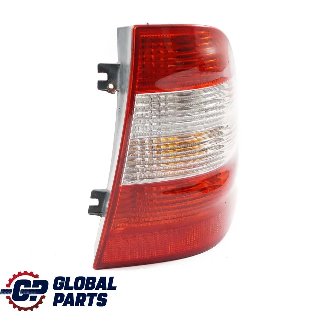 Fanale posteriore destro laterale fanale posteriore per Mercedes W163 con numero di parte A1638202064 Mercedes W163 Fanale posteriore destro laterale fanale posteriore - SKU A1638202064 - Numero di parte A1638202064
