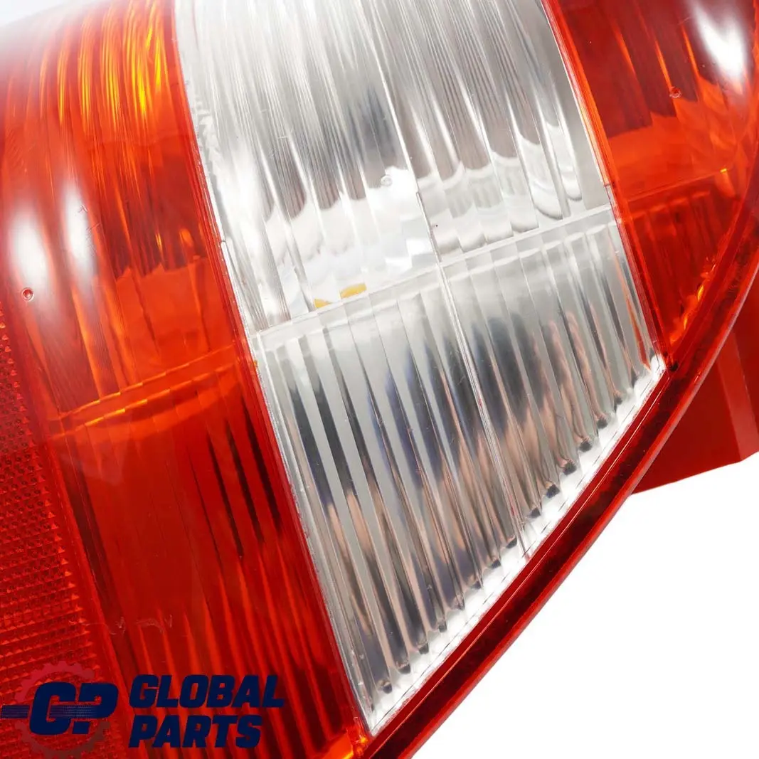 Luz trasera derecha Panel lateral para Mercedes W163 con número de pieza A1638202064 Mercedes W163 Luz trasera derecha Panel lateral - SKU A1638202064 - Número de pieza A1638202064