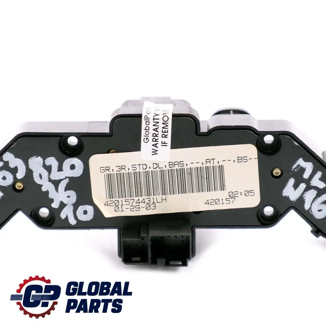 Mercedes-Benz Classe M ML W163 Luci Interne Interruttore per con numero di parte A1638203610 Mercedes-Benz Classe M ML W163 Luci Interne Interruttore - SKU A1638203610 - Numero di parte A1638203610