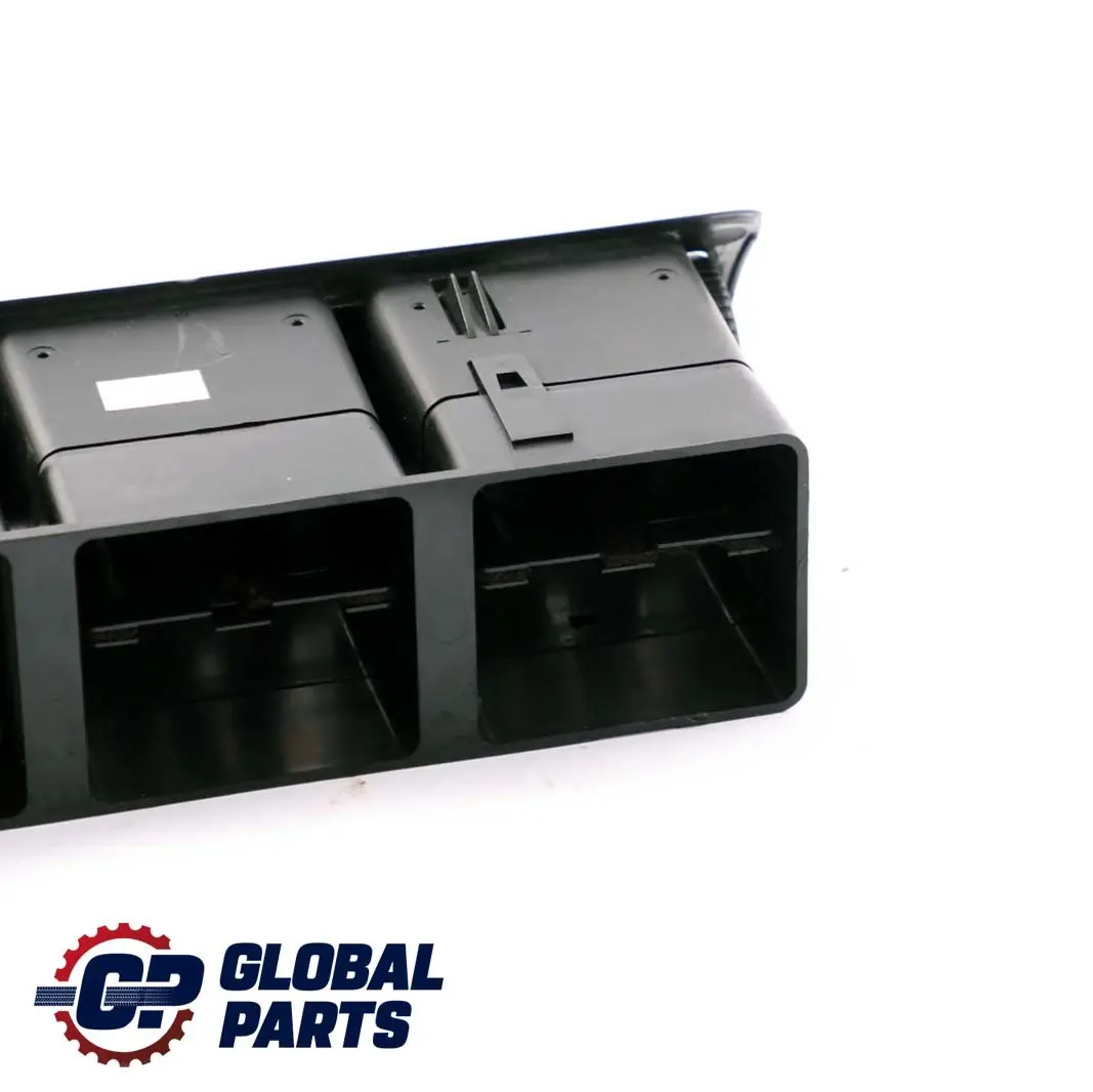 ML-Class W163 Cruscotto Cruscotto Centro Griglia aerazione per Mercedes con numero di parte A1638300054 Mercedes ML-Class W163 Cruscotto Cruscotto Centro Griglia aerazione - SKU A1638300054 - Numero di parte A1638300054