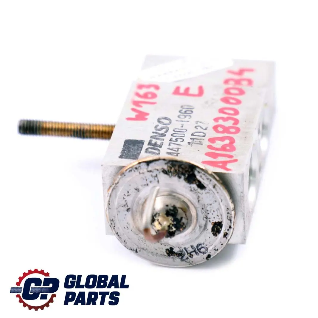 MERCEDES-BENZ M-CLASSE ML W163 Soupape de Decharge Climatisation pour à propos du numéro de pièce A1638300084 MERCEDES-BENZ M-CLASSE ML W163 Soupape de Decharge Climatisation - SKU A1638300084 - Numéro de pièce A1638300084