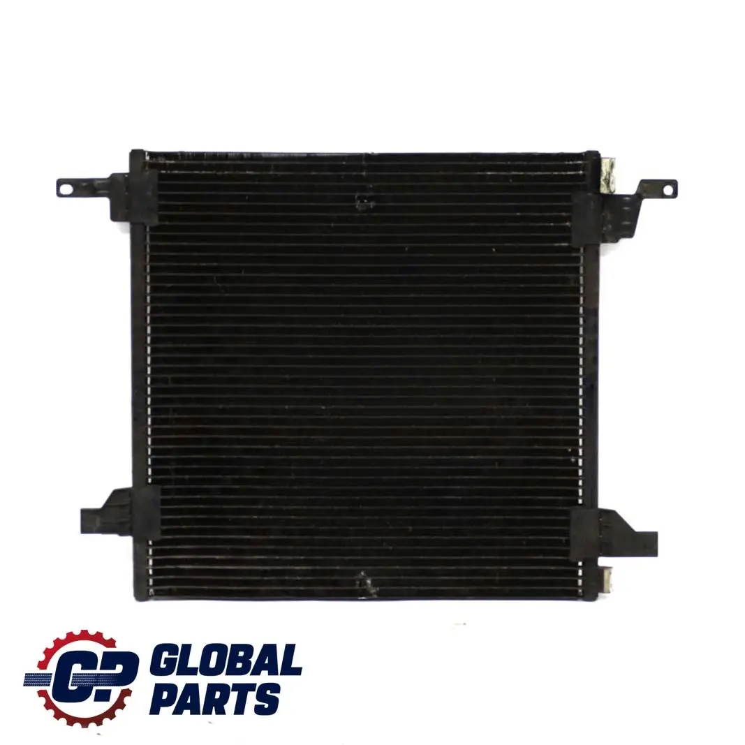 Mercedes-Benz Classe M W163 Condensatore Aria Condizionata per con numero di parte A1638300170 Mercedes-Benz Classe M W163 Condensatore Aria Condizionata - SKU A1638300170 - Numero di parte A1638300170