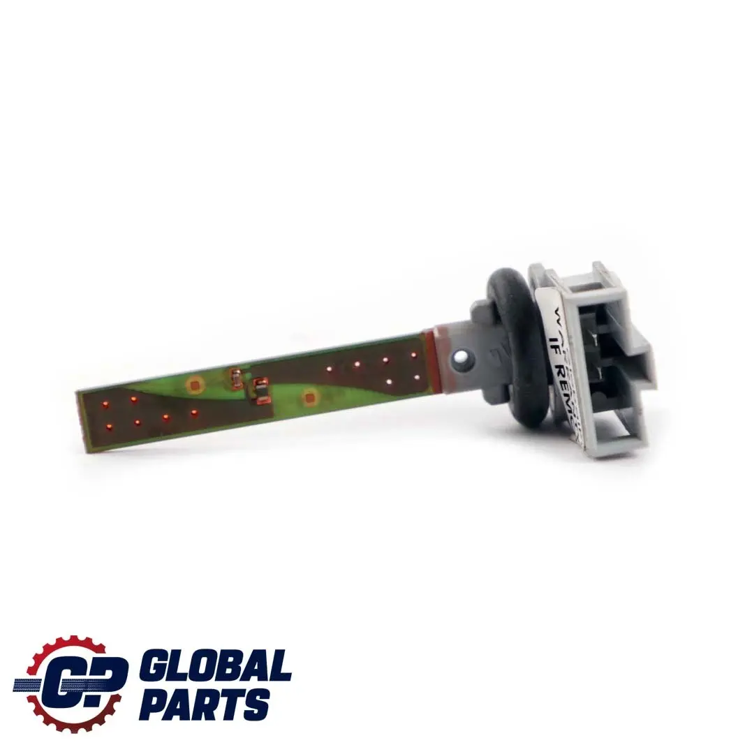 Capteur De Température Du Conduit D'Air pour Mercedes W163 W164 W251 à propos du numéro de pièce A1638300272 Mercedes W163 W164 W251 Capteur De Température Du Conduit D'Air - SKU A1638300272 - Numéro de pièce A1638300272