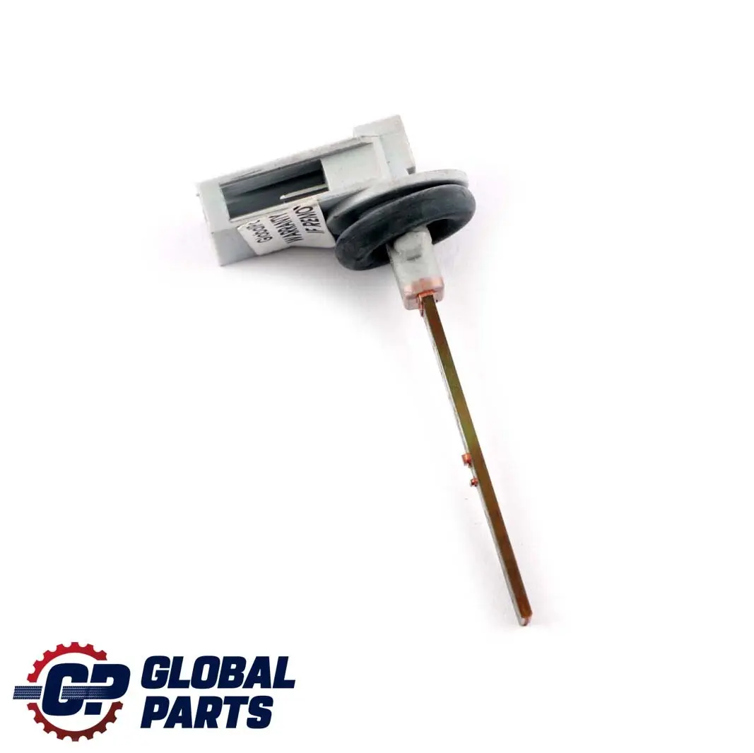 Sensore temperatura condotto Aria riscaldamento per Mercedes R W163 W164 W251 con numero di parte A1638300272 Mercedes R W163 W164 W251 Sensore temperatura condotto Aria riscaldamento - SKU A1638300272 - Numero di parte A1638300272