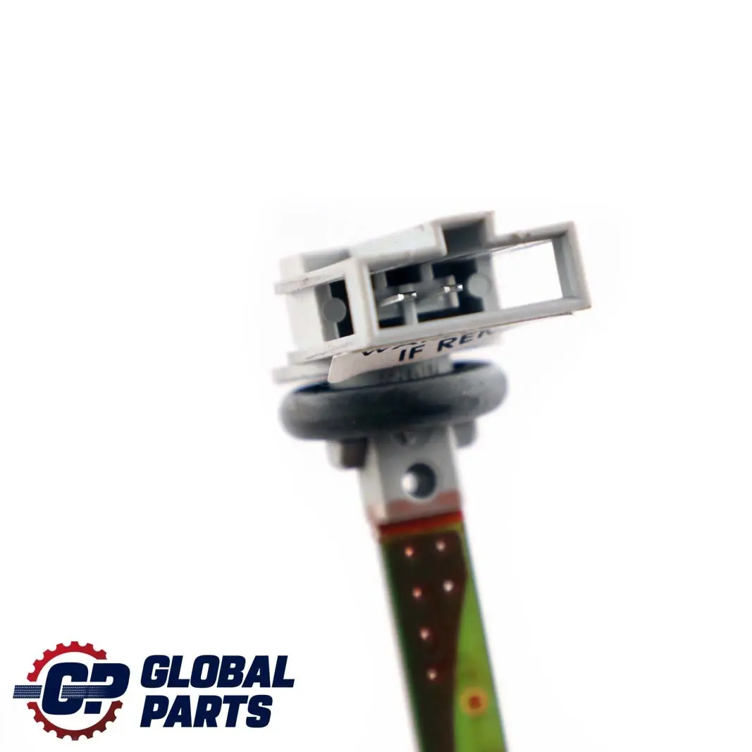Heizung Luftkanal Temperatursensor für Mercedes W163 W164 W251 mit Teilenummer A1638300272 Mercedes W163 W164 W251 Heizung Luftkanal Temperatursensor - SKU A1638300272 - Teilenummer A1638300272