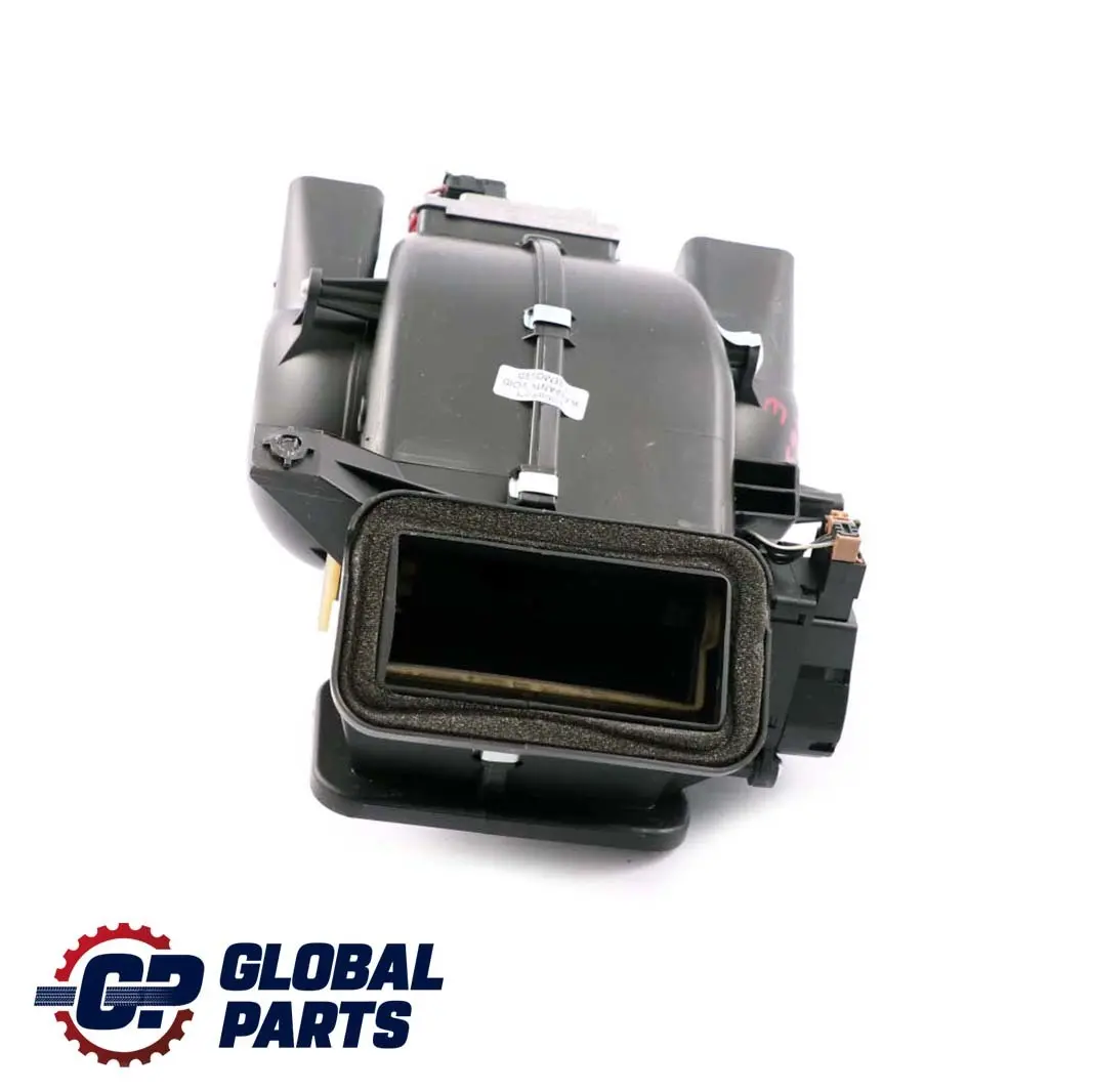 Gebläsemotor Heizungs Motor für Mercedes ML W163 mit Teilenummer A1638300308 Mercedes ML W163 Gebläsemotor Heizungs Motor - SKU A1638300308 - Teilenummer A1638300308