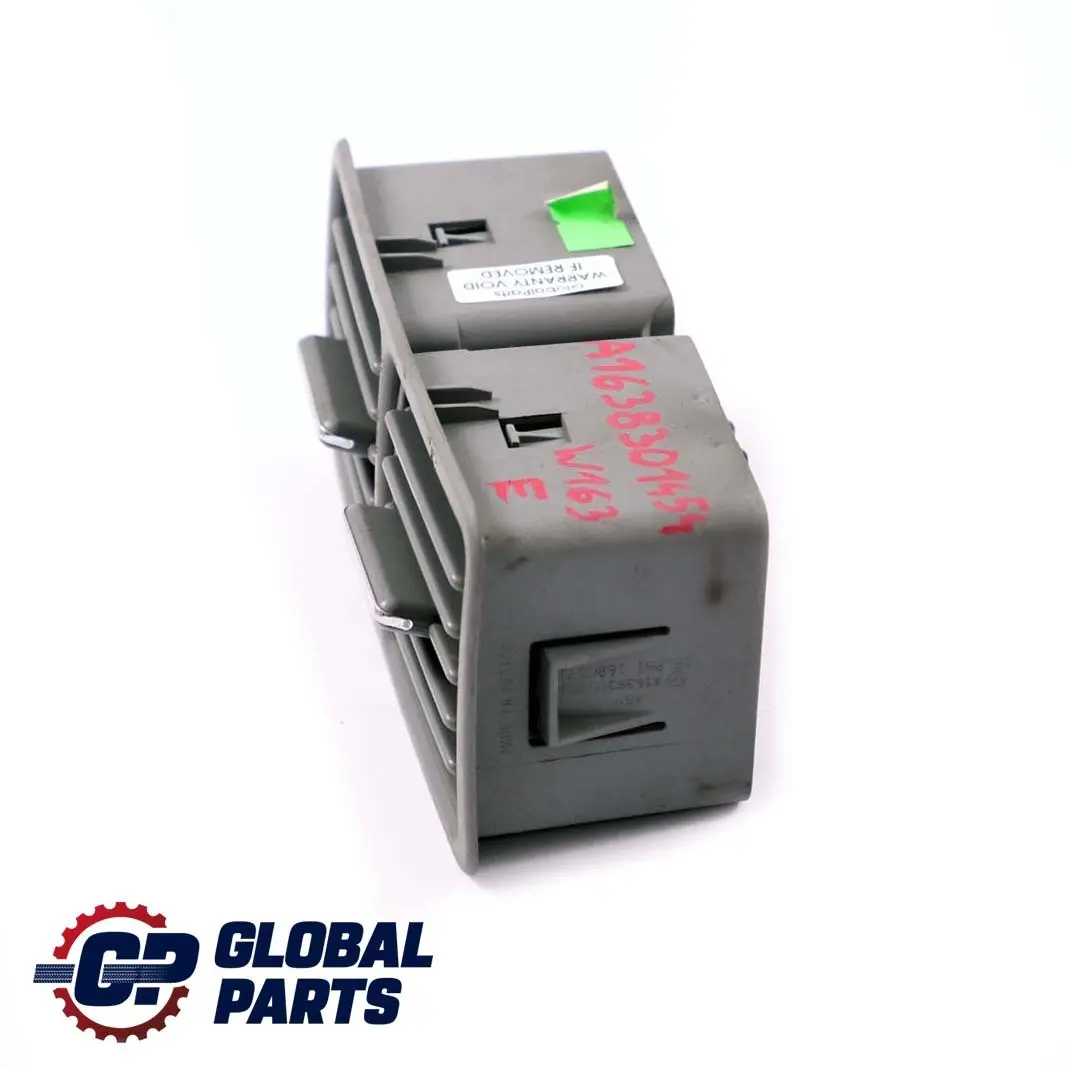 Mercedes-Benz M-Klasse ML W163 Lüftungsgitter Mittelkonsole Hinten für mit Teilenummer A1638300754 Mercedes-Benz M-Klasse ML W163 Lüftungsgitter Mittelkonsole Hinten - SKU A1638300754 - Teilenummer A1638300754