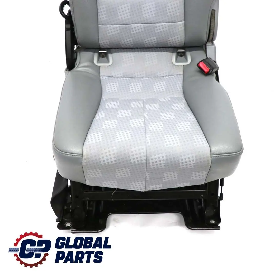Gris Tela / Cuero Banco Respaldo Trasero Derecho Asiento para Mercedes W163 con número de pieza A1639202846 Mercedes W163 Gris Tela / Cuero Banco Respaldo Trasero Derecho Asiento - SKU A1639202846 - Número de pieza A1639202846