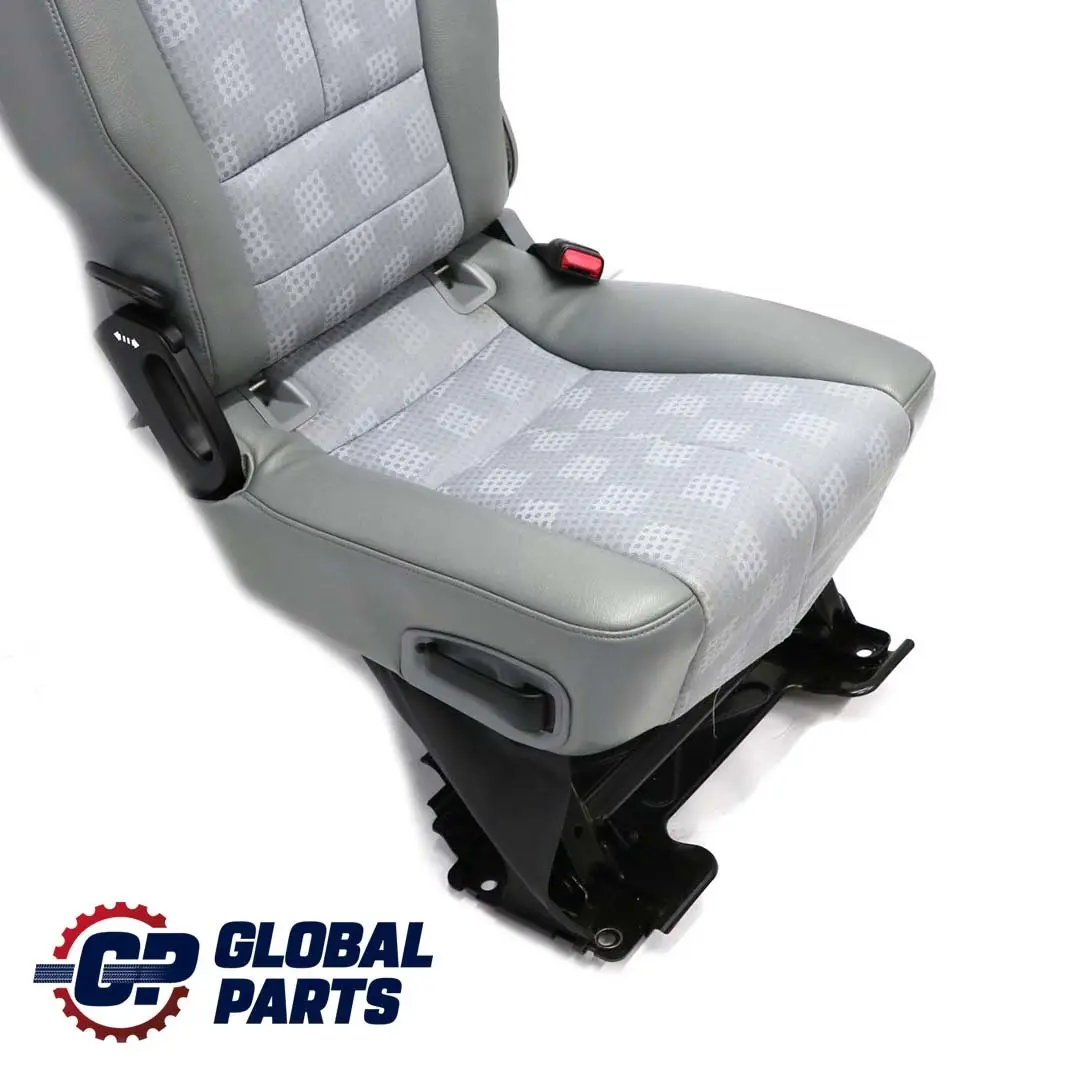  Mercedes-Benz ML W163 Gris Tissu/Cuir Arriere Droite Siege Arriere Reste - SKU A1639202846 - Numéro de pièce A1639202846