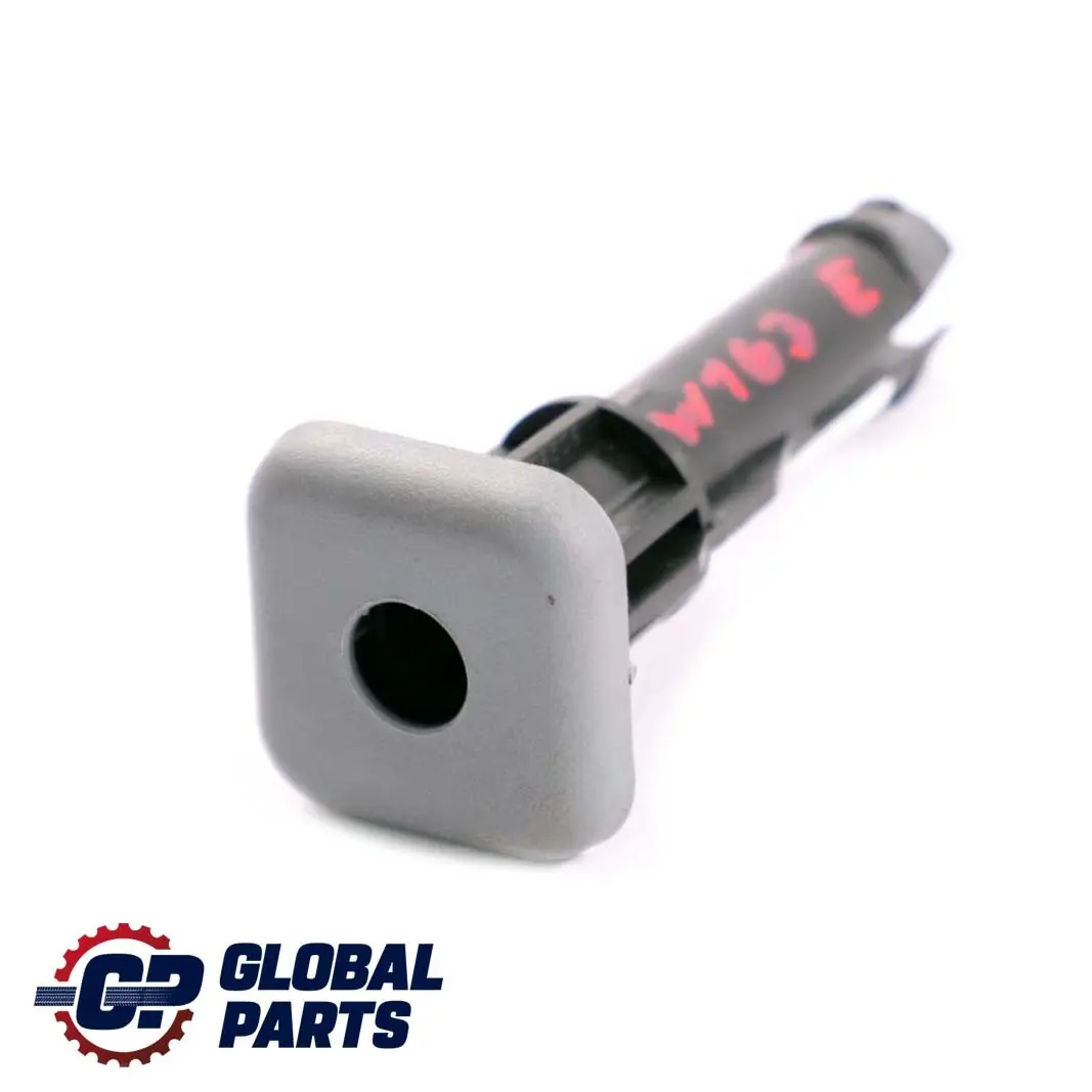 Guia Reposacabezas Asiento Delantero Lado Derecho para Mercedes W163 con número de pieza A1639700241 Mercedes W163 Guia Reposacabezas Asiento Delantero Lado Derecho - SKU A1639700241 - Número de pieza A1639700241