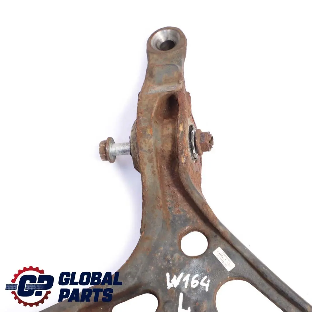 Braccio controlo anteriore sinistro inferiore Wishbone per Mercedes W164 con numero di parte A1643303407 Mercedes W164 Braccio controlo anteriore sinistro inferiore Wishbone - SKU A1643303407 - Numero di parte A1643303407