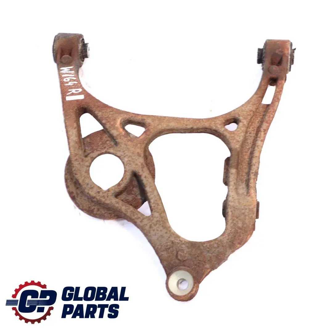 Braccio di Controllo Posteriore Destro inferiore Asse a Viscello per Mercedes W164 con numero di parte A1643502006 Mercedes W164 Braccio di Controllo Posteriore Destro inferiore Asse a Viscello - SKU A1643502006 - Numero di parte A1643502006