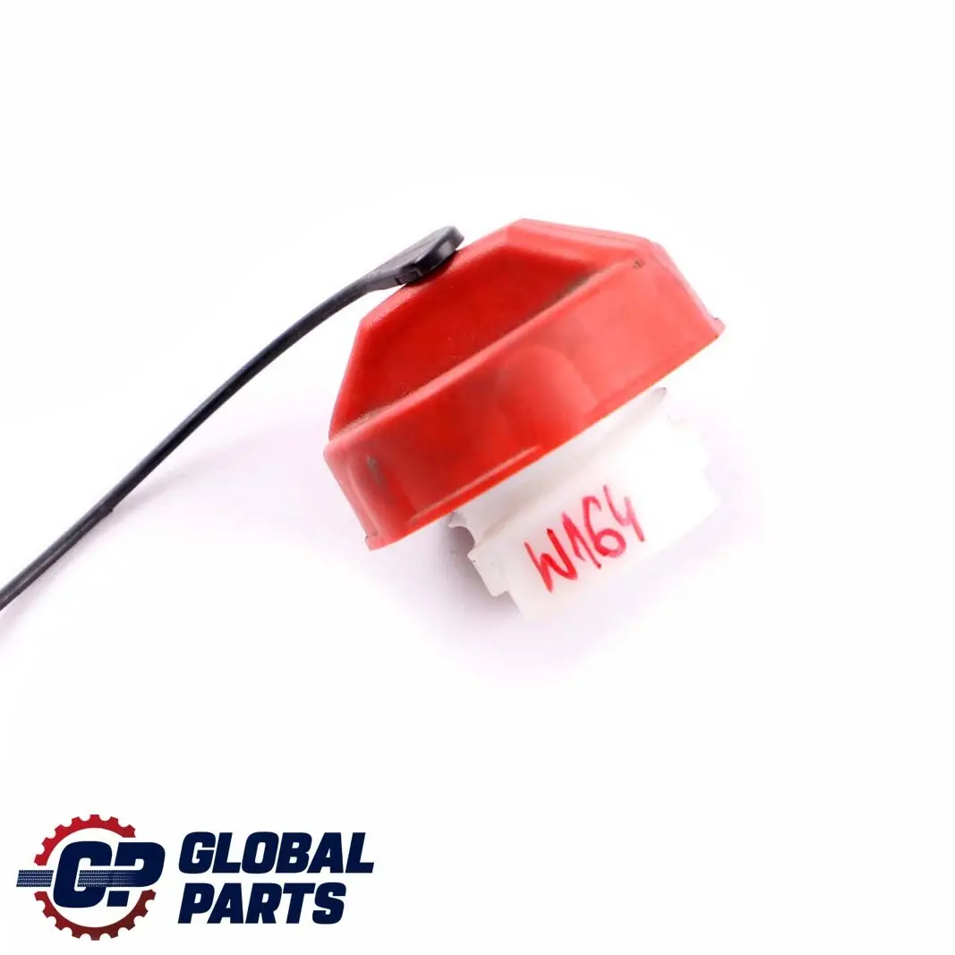 Tapa Del Depósito De Combustible Diésel Rojo para Mercedes ML W164 R W251 con número de pieza A1644700130 Mercedes ML W164 R W251 Tapa Del Depósito De Combustible Diésel Rojo - SKU A1644700130 - Número de pieza A1644700130