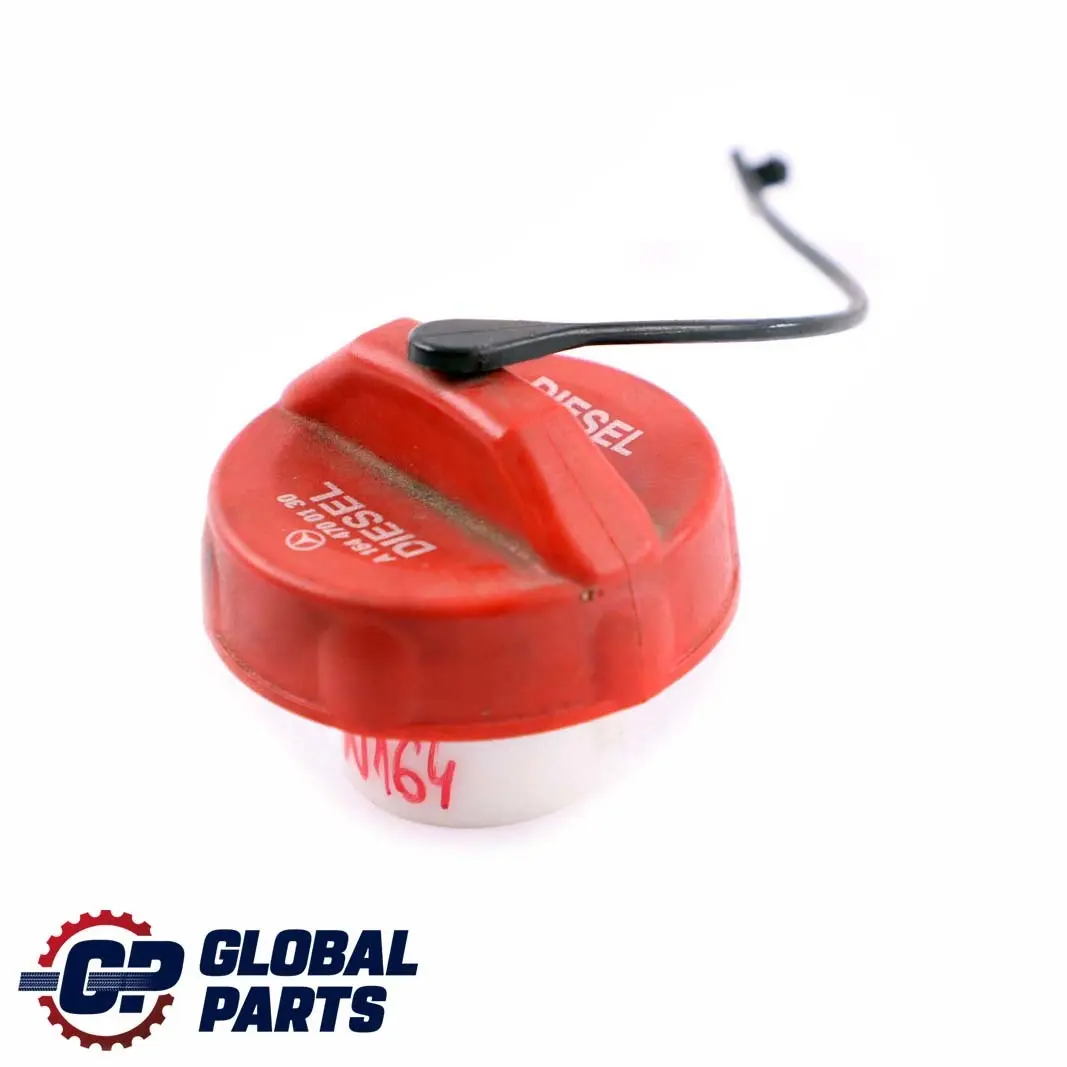 Korek Wlewu Paliwa Diesel Czerwony do Mercedes ML GL R W164 W251 o numerze A1644700130 Mercedes ML GL R W164 W251 Korek Wlewu Paliwa Diesel Czerwony - SKU A1644700130 - Numer Części A1644700130