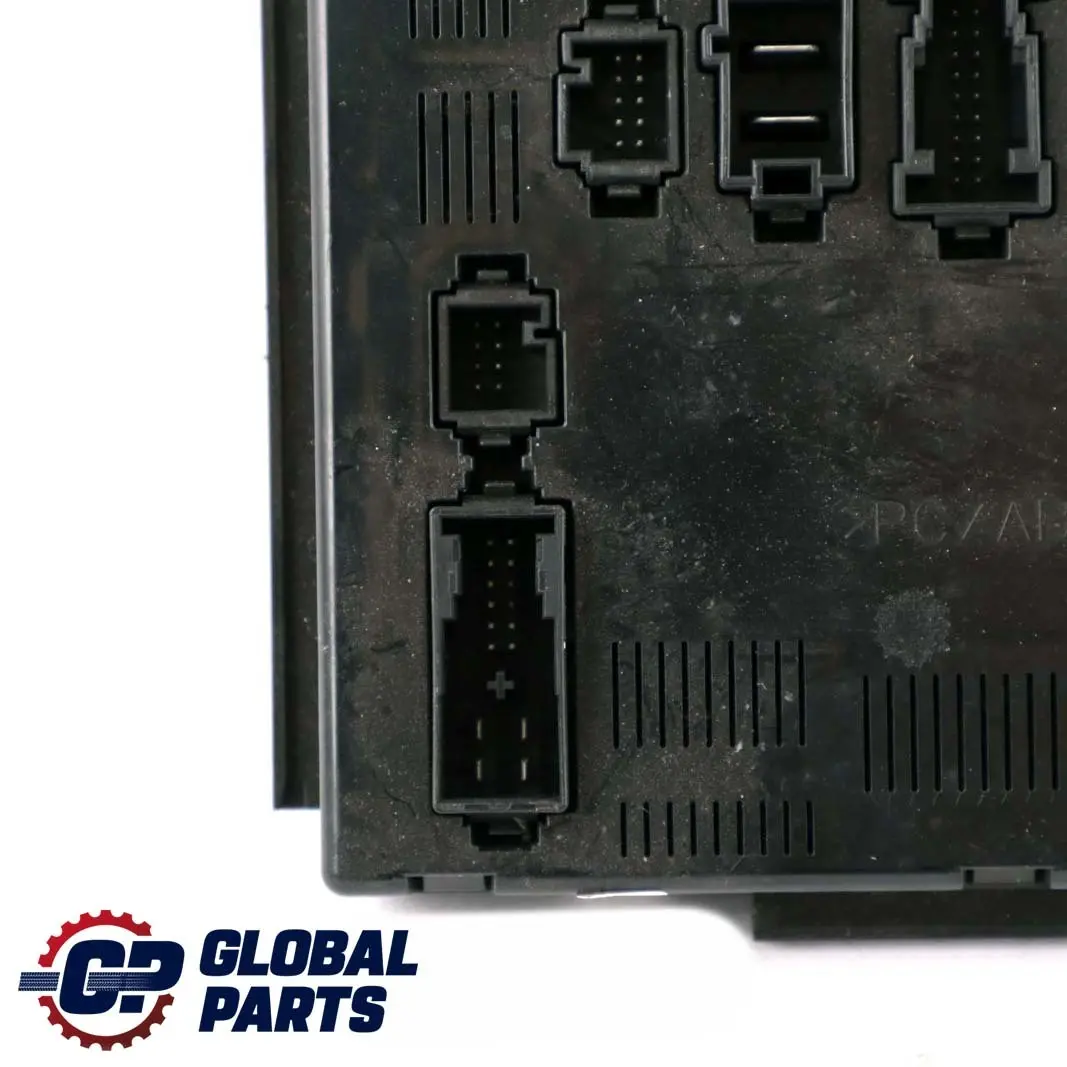 Mercedes ML W164 Rear Control Unit Module Fuse Box SAM - SKU A1645401801 - Part number A1645401801