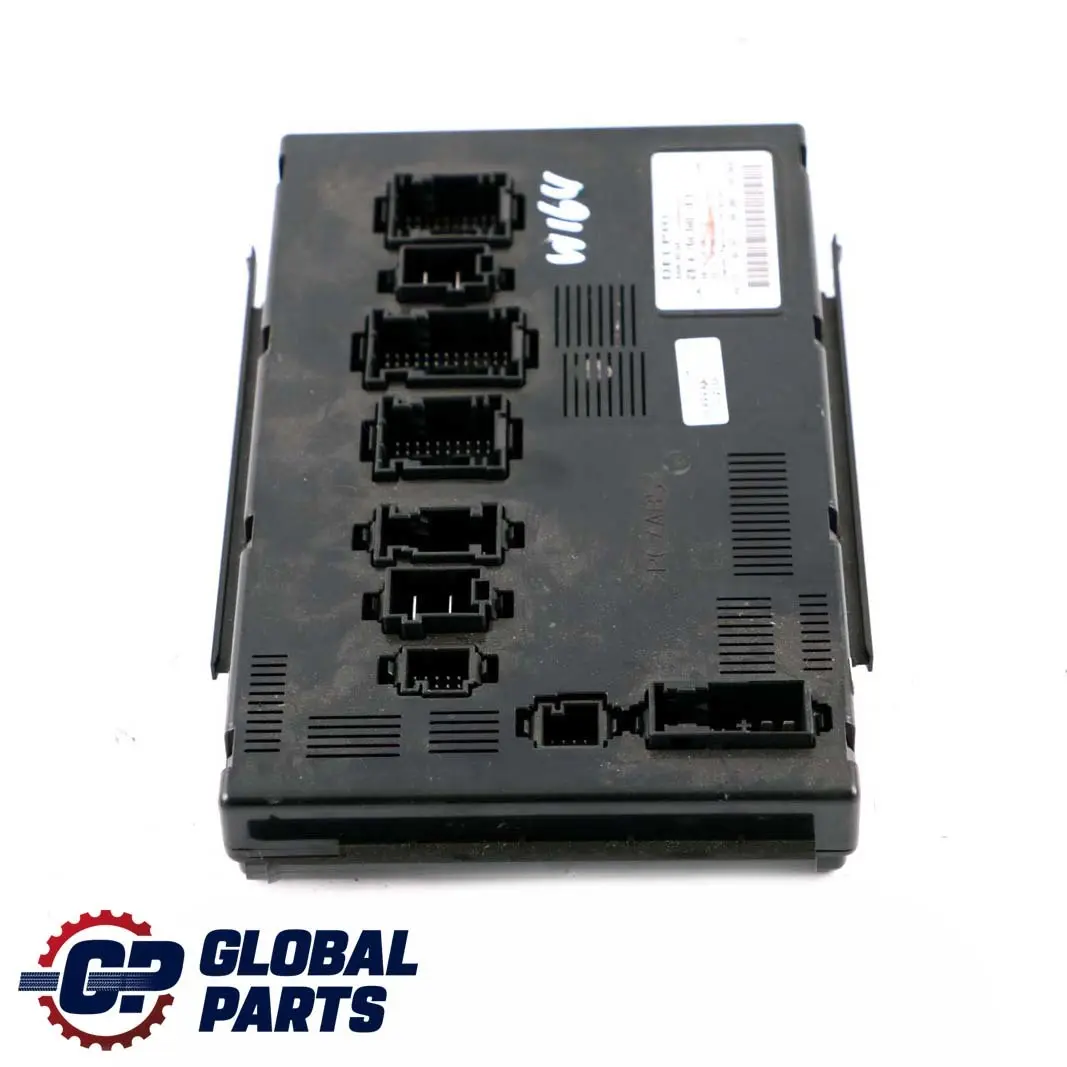 Caja fusibles módulo unidad control trasera SAM para Mercedes ML W164 con número de pieza A1645401801 Mercedes ML W164 Caja fusibles módulo unidad control trasera SAM - SKU A1645401801 - Número de pieza A1645401801