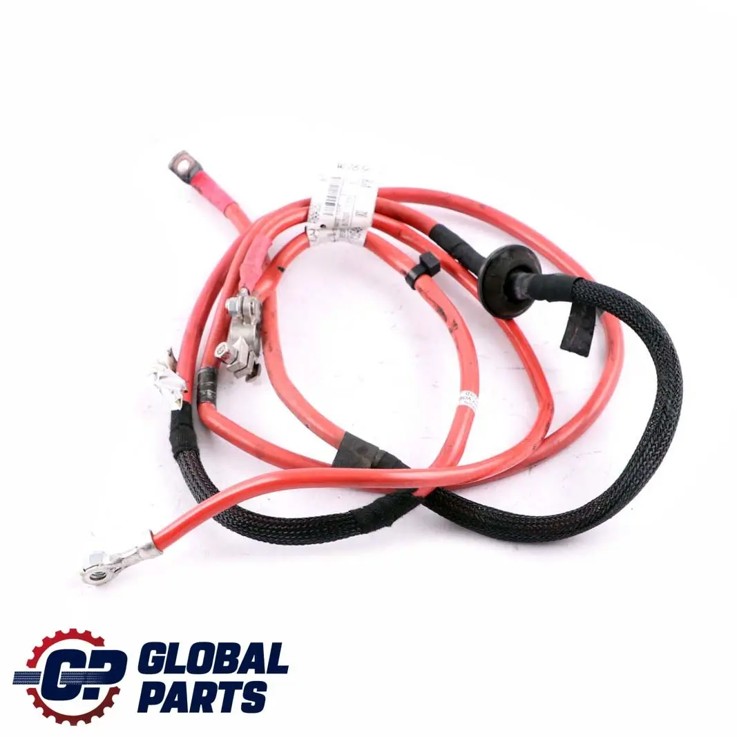 Klema Plus Dodatnia Akumulatora do Mercedes ML W164 o numerze A1645402830 Mercedes ML W164 Klema Plus Dodatnia Akumulatora - SKU A1645402830 - Numer Części A1645402830