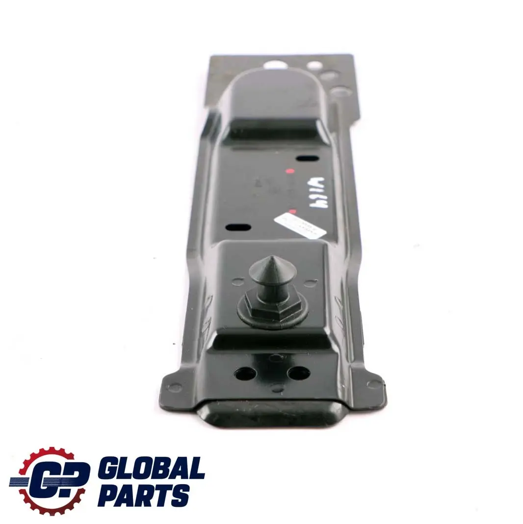 Mercedes W164 Support De Plaque D'immatriculation - SKU A1646122331 - Numéro de pièce A1646122331