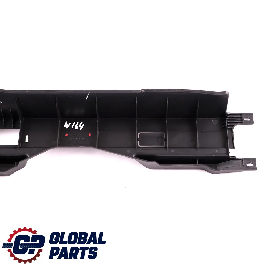 Mercedes W164 Rear Left Trunk Floor N/S Rail Ledge Panel Trim Cover - SKU A1646800131 - Número de pieza A1646800131
