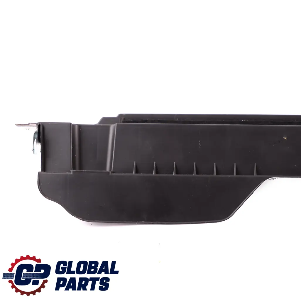 Mercedes W164 Rear Left Trunk Floor N/S Rail Ledge Panel Trim Cover - SKU A1646800131 - Número de pieza A1646800131