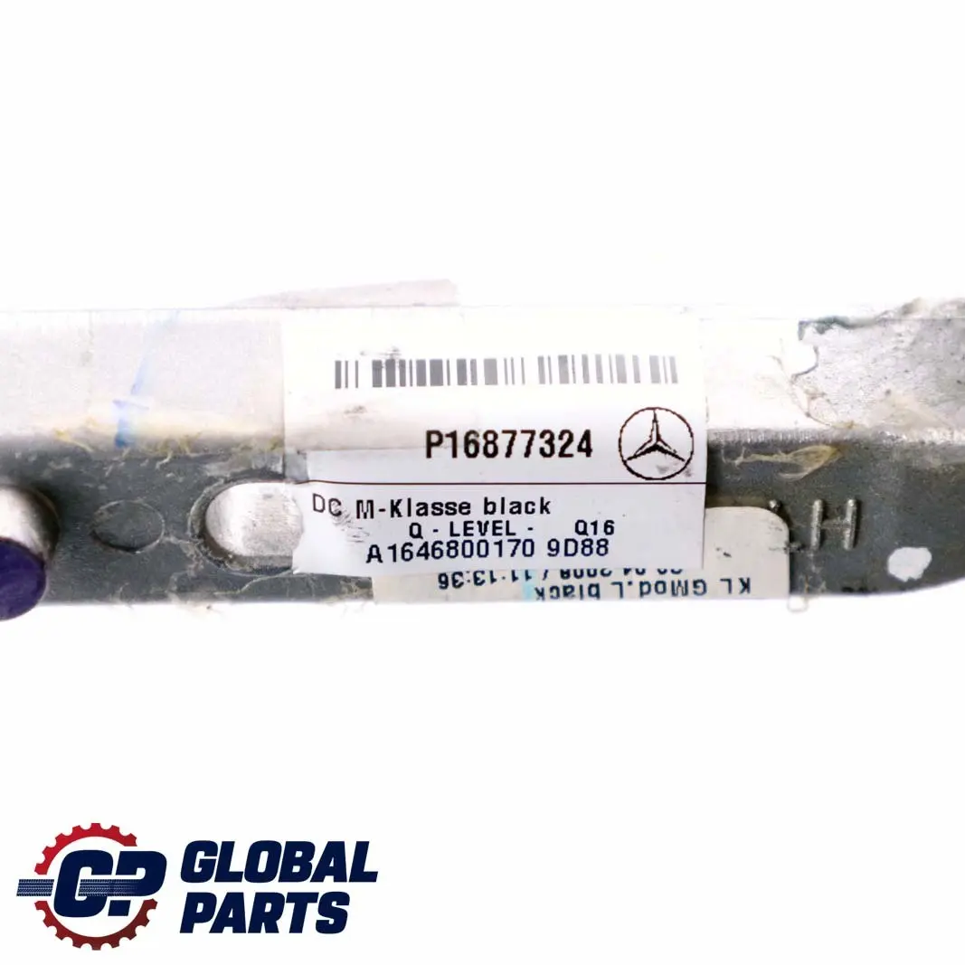 Mercedes-Benz ML W164 Asidero interior izquierdo Consola central para con número de pieza A1646800170 Mercedes-Benz ML W164 Asidero interior izquierdo Consola central - SKU A1646800170 - Número de pieza A1646800170