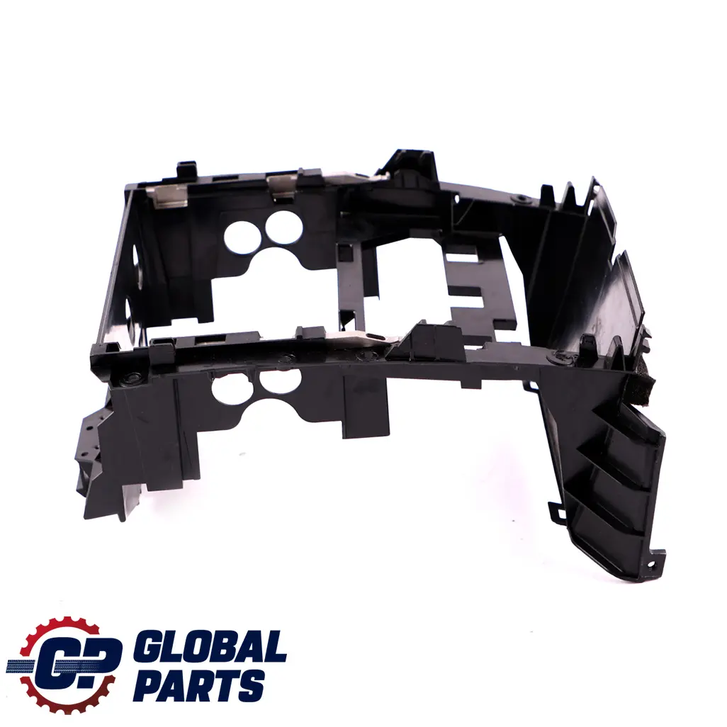 Mittelkonsole Verkleidung Gehäuse für Mercedes W164 mit Teilenummer A1646800216 Mercedes W164 Mittelkonsole Verkleidung Gehäuse - SKU A1646800216 - Teilenummer A1646800216