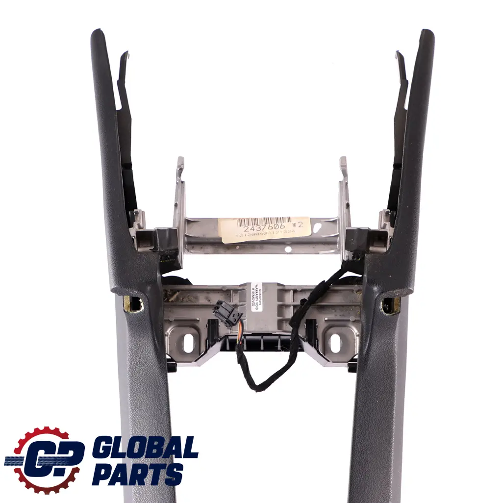 Mercedes-Benz ML W164 GL X164 Centre Console Armrest Leather Storage Housing to with Part number A1646801052 Mercedes-Benz ML W164 GL X164 Centre Console Armrest Leather Storage Housing - SKU A1646801052 - Part number A1646801052