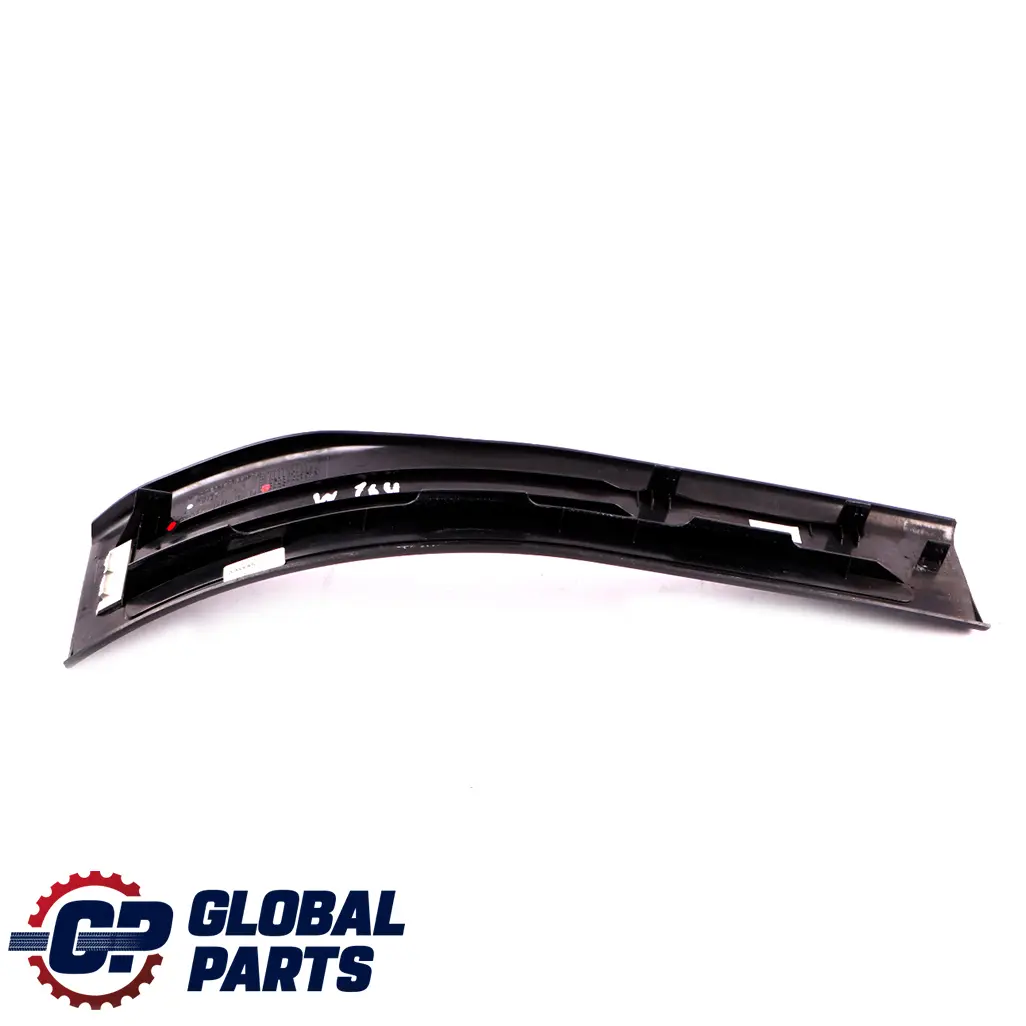 Mercedes W164 Posteriore sinistro Coprire chiusura della guida - SKU A1646801135 - Numero di parte A1646801135
