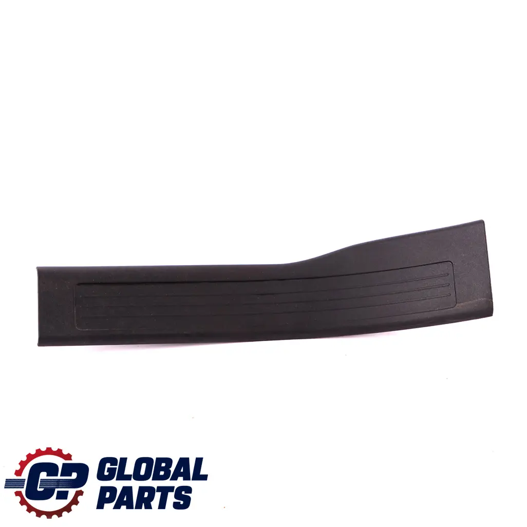 Parte trasera izquierda Embellecedor umbral de carril para Mercedes W164 con número de pieza A1646801135 Mercedes W164 Parte trasera izquierda Embellecedor umbral de carril - SKU A1646801135 - Número de pieza A1646801135