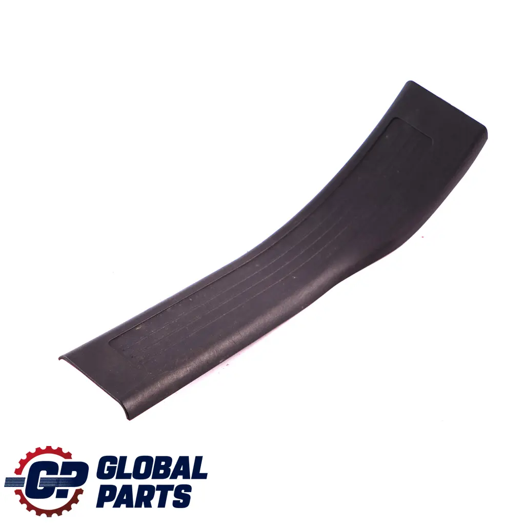 Parte trasera derecha Embellecedor trasero raíl para Mercedes ML W164 con número de pieza A1646801235 Mercedes ML W164 Parte trasera derecha Embellecedor trasero raíl - SKU A1646801235 - Número de pieza A1646801235