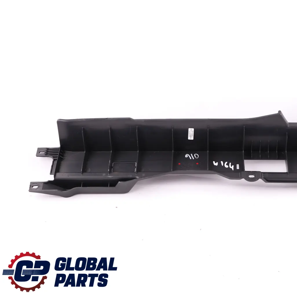 Mercedes ML W164 Trasero Derecho Trunk Floor Rail Ledge Trim Panel Cover - SKU A1646801831 - Número de pieza A1646801831