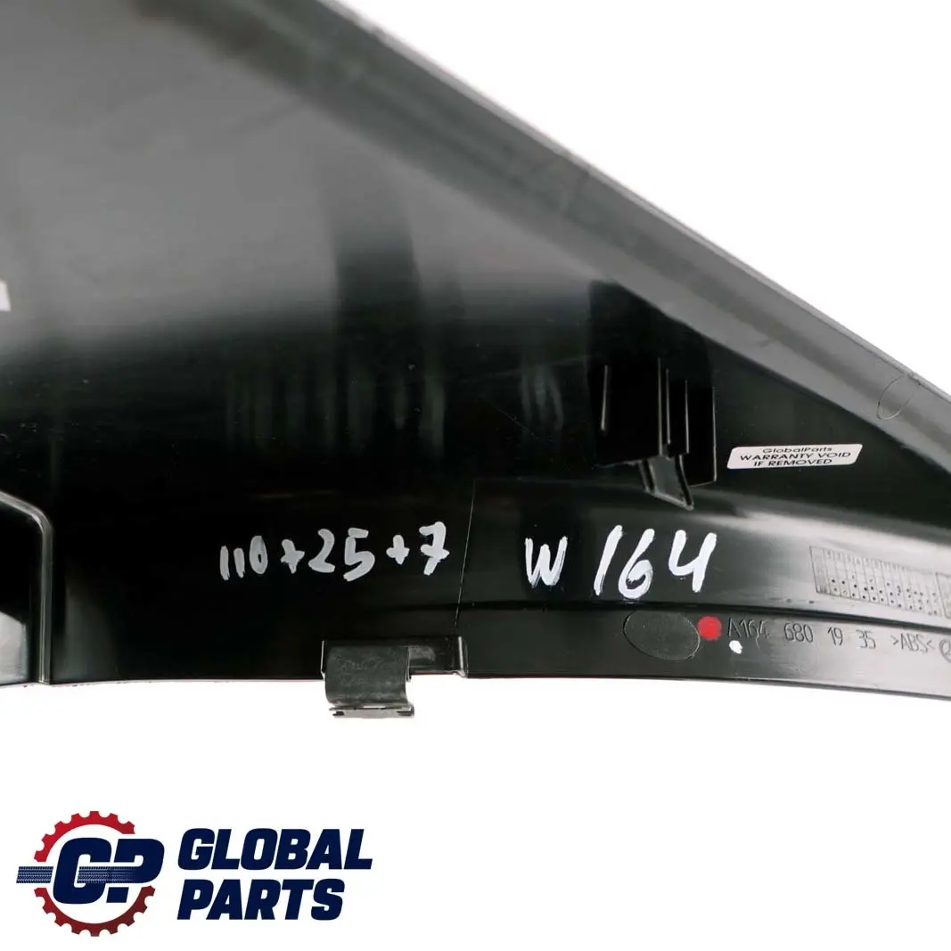 Mercedes-Benz W164 Rivestimento del montante B in basso a sinistra A1646801935 per con numero di parte A1646803535 Mercedes-Benz W164 Rivestimento del montante B in basso a sinistra A1646801935 - SKU A1646803535 - Numero di parte A1646803535