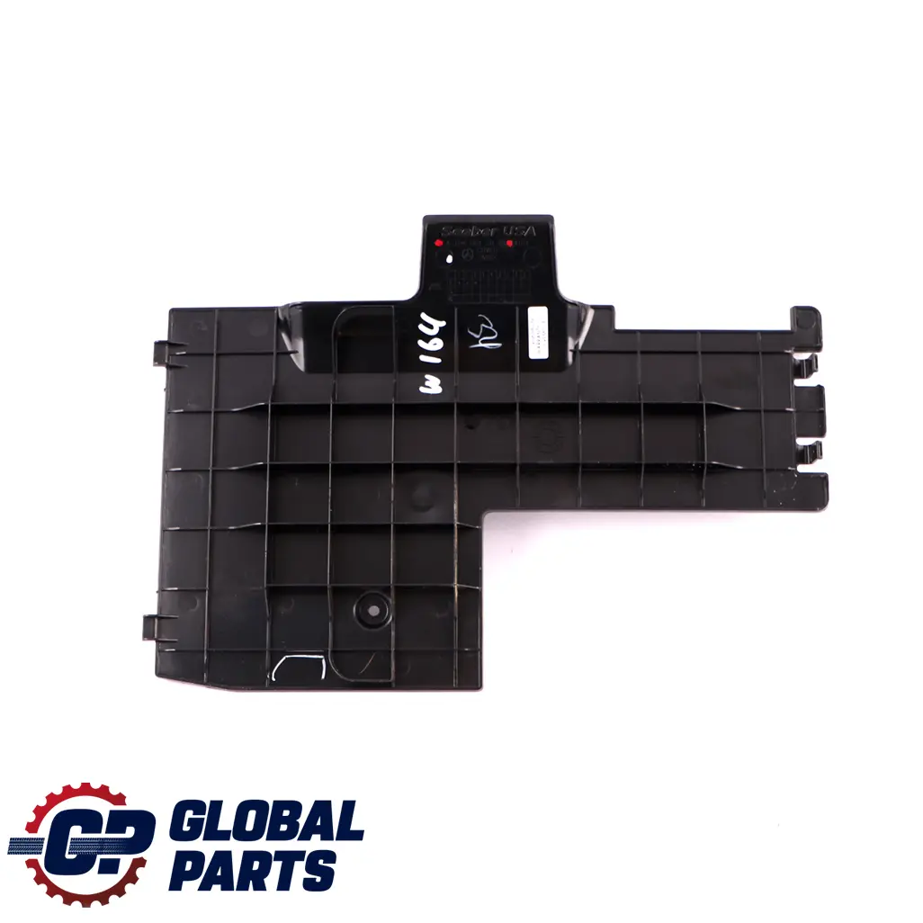 Mercedes-Benz ML W164 GL X164 Air Duct Rear Trim Panel Cover to with Part number A1646842918 Mercedes-Benz ML W164 GL X164 Air Duct Rear Trim Panel Cover - SKU A1646842918 - Part number A1646842918