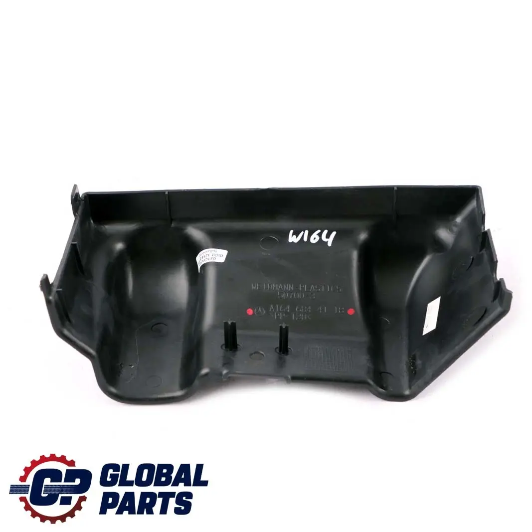 Mercedes-Benz ML W164 Abdeckung Steuergerät Zentralelektrik SAM für mit Teilenummer A1646844118 Mercedes-Benz ML W164 Abdeckung Steuergerät Zentralelektrik SAM - SKU A1646844118 - Teilenummer A1646844118