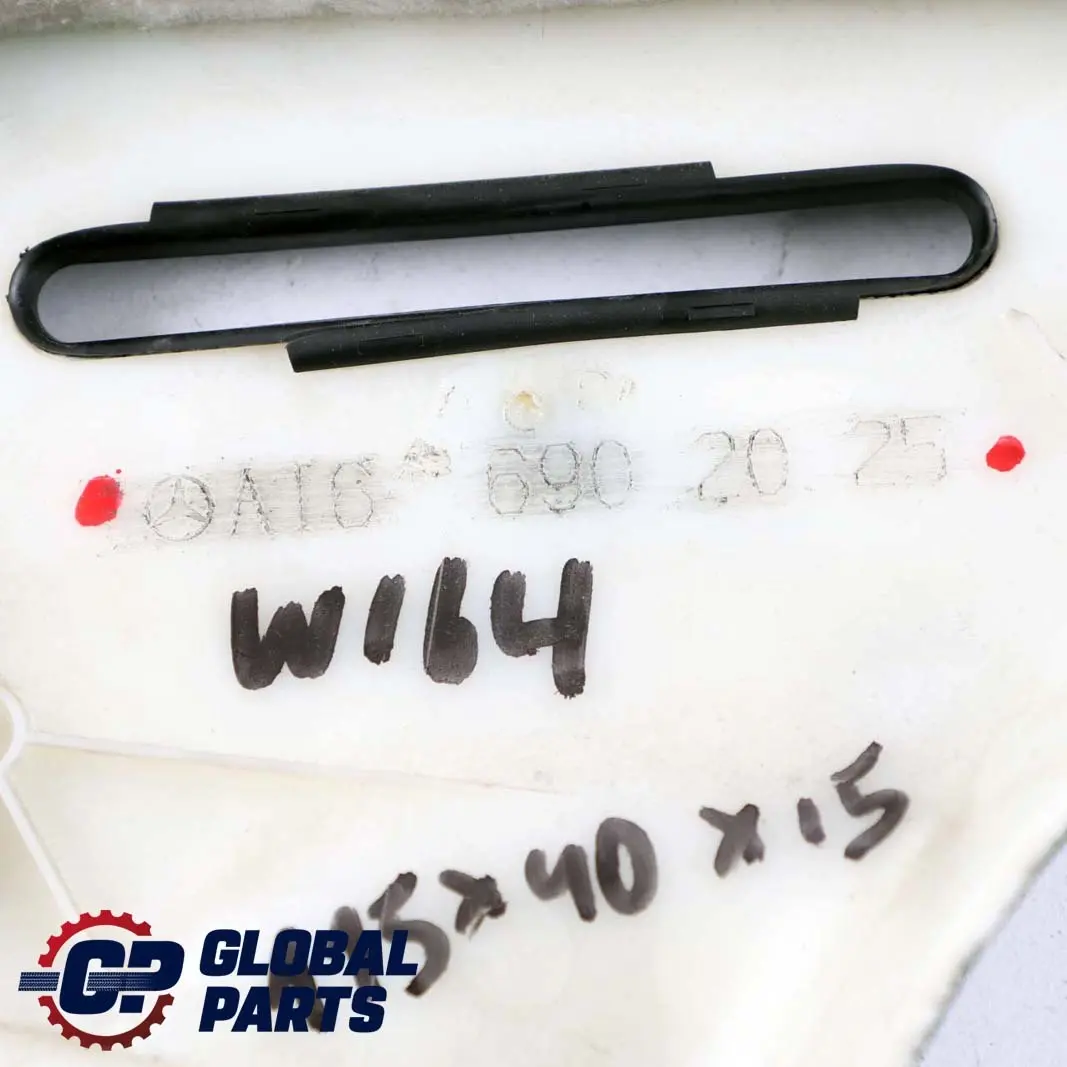 Mercedes-Benz M ML W164 Rear Right O/S C-Pillar Cover Panel Trunk to with Part number A1646902025 Mercedes-Benz M ML W164 Rear Right O/S C-Pillar Cover Panel Trunk - SKU A1646902025 - Part number A1646902025