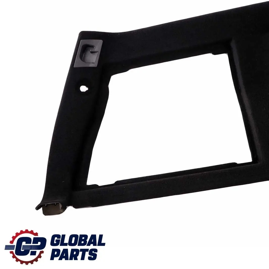 Coffre à bagages gauche Panneau de garniture latérale pour Mercedes W164 à propos du numéro de pièce A1646902725 Mercedes W164 Coffre à bagages gauche Panneau de garniture latérale - SKU A1646902725 - Numéro de pièce A1646902725