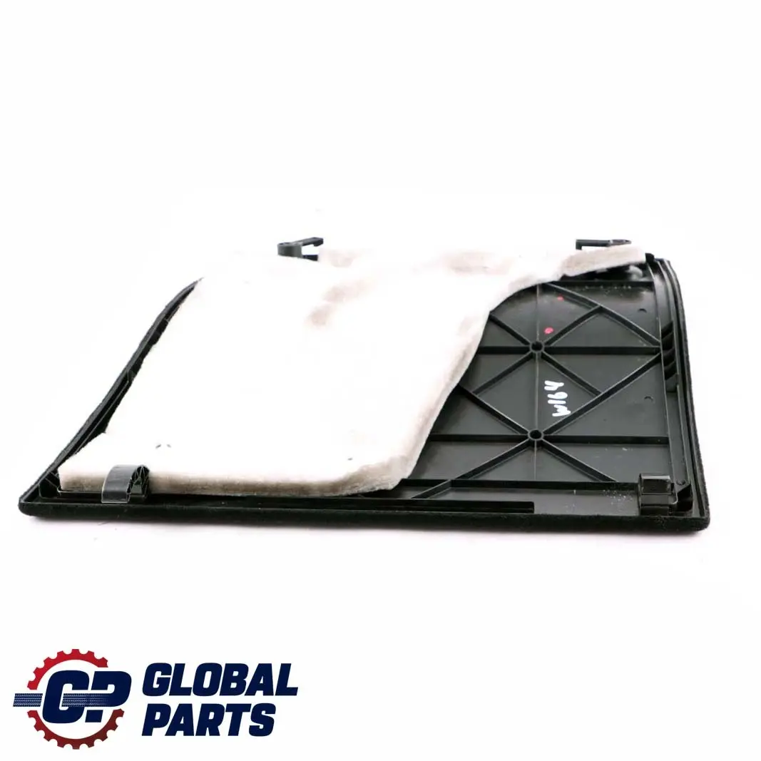 Mercedes-Benz ML W164 Maletero Derecha Panel Lateral Flap para con número de pieza A1646903025 Mercedes-Benz ML W164 Maletero Derecha Panel Lateral Flap - SKU A1646903025 - Número de pieza A1646903025