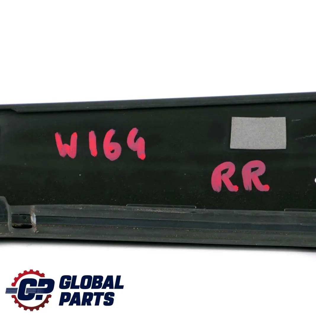 Window Frame B-pillar Cover Rear Right Door to Mercedes ML W164 with Part number A1646903687 Mercedes ML W164 Window Frame B-pillar Cover Rear Right Door - SKU A1646903687 - Part number A1646903687