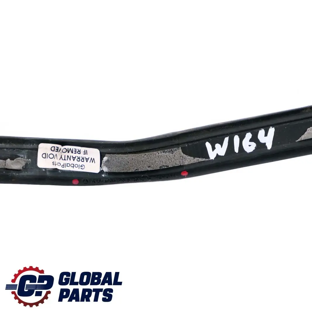 Mercedes-Benz M-Class ML W164 Right O/S Roof Rail Seal Weatherstrip to with Part number A1646904598 Mercedes-Benz M-Class ML W164 Right O/S Roof Rail Seal Weatherstrip - SKU A1646904698 - Part number A1646904598