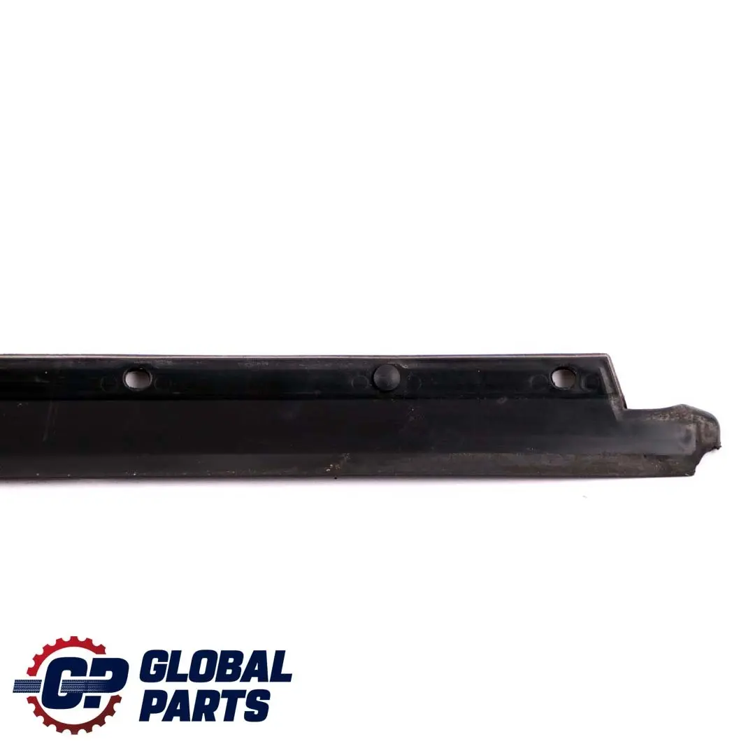  Mercedes-Benz M-Class ML W164 Door Cover Strip Seal Front Left N/S - SKU A1646904762 - Part number A1646904762